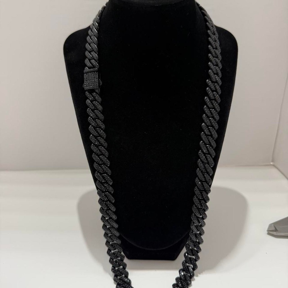 iced out cuban chain blk on blk vvscz stainless steel 30inch 14mm waterresist